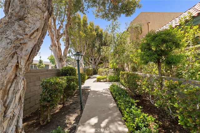 1028 Palo Verde Avenue, Long Beach, CA 90815