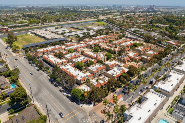 1028 Palo Verde Avenue, Long Beach, CA 90815