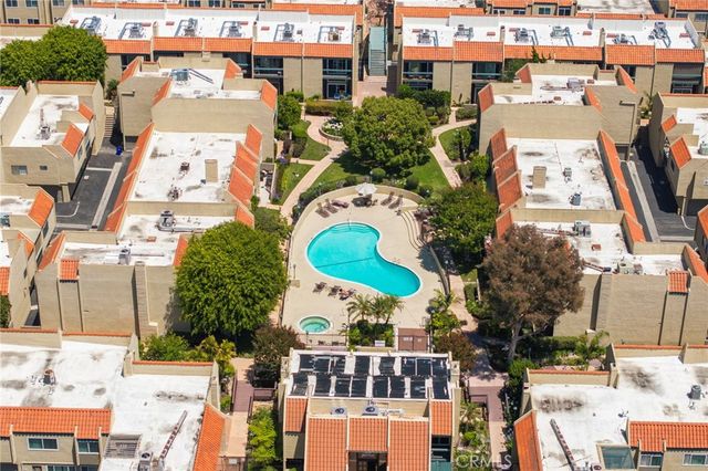 1028 Palo Verde Avenue, Long Beach, CA 90815