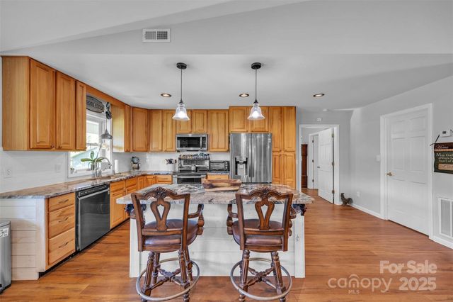 5158 Jenkins Road, Morganton, NC 28655