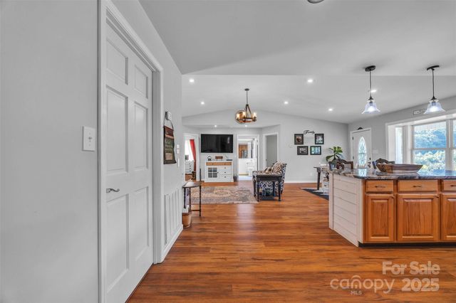 5158 Jenkins Road, Morganton, NC 28655