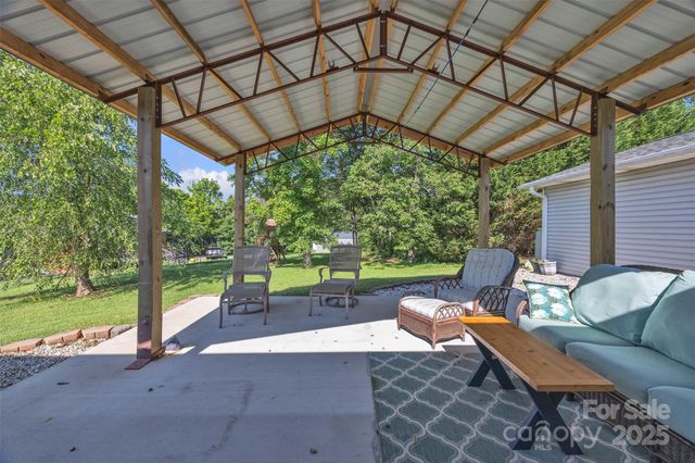 5158 Jenkins Road, Morganton, NC 28655