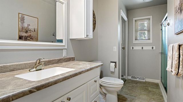 2229 Orchard Place, Eau Claire, WI 54703