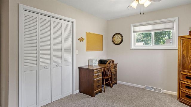 2229 Orchard Place, Eau Claire, WI 54703