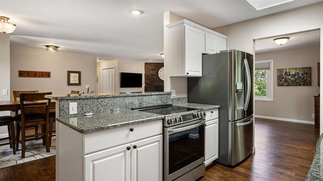 2229 Orchard Place, Eau Claire, WI 54703