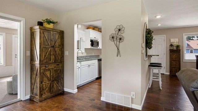 2229 Orchard Place, Eau Claire, WI 54703