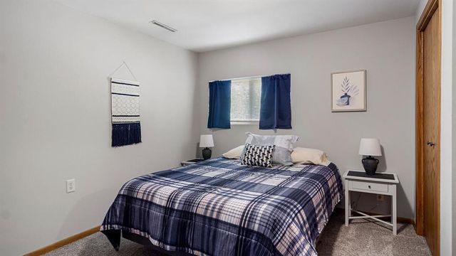 2229 Orchard Place, Eau Claire, WI 54703
