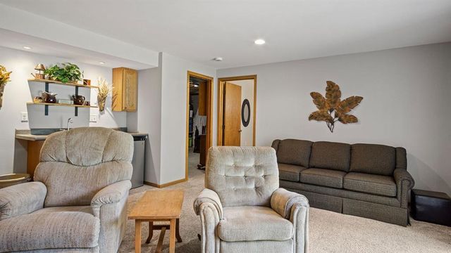2229 Orchard Place, Eau Claire, WI 54703