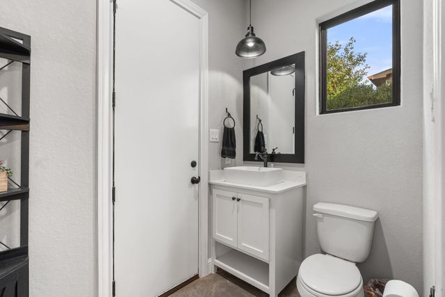 19178 Grandview Point, Montgomery, TX 77356