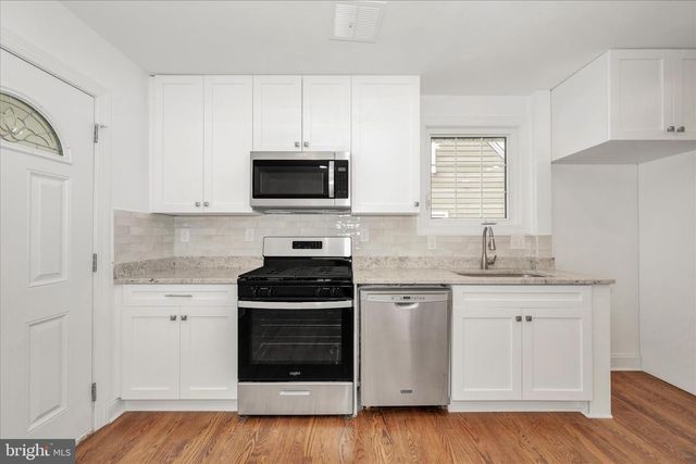 1925 QUEENSWAY, Baltimore, MD 21222