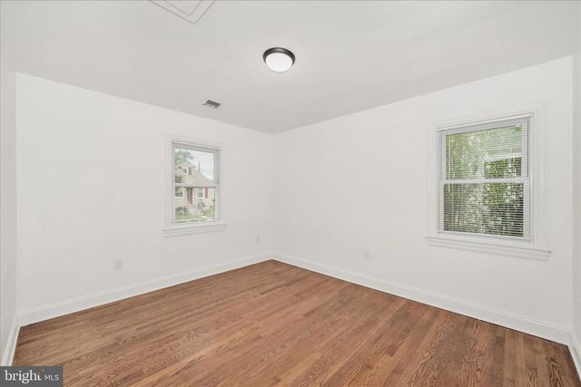 1925 QUEENSWAY, Baltimore, MD 21222