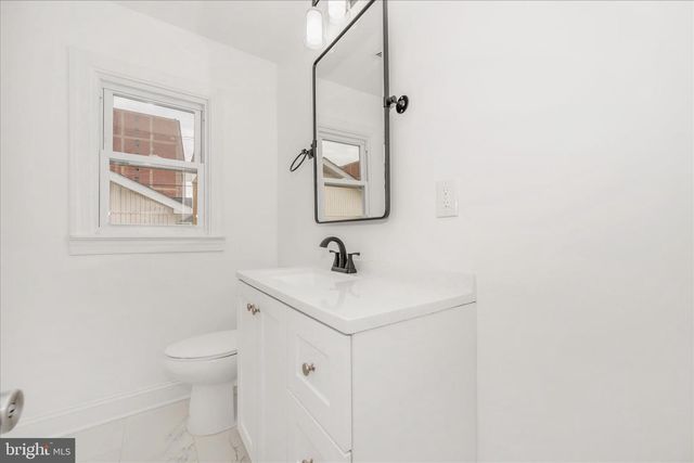 1925 QUEENSWAY, Baltimore, MD 21222