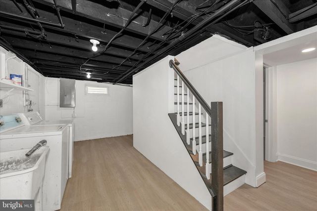 1925 QUEENSWAY, Baltimore, MD 21222