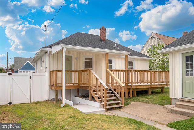 1925 QUEENSWAY, Baltimore, MD 21222