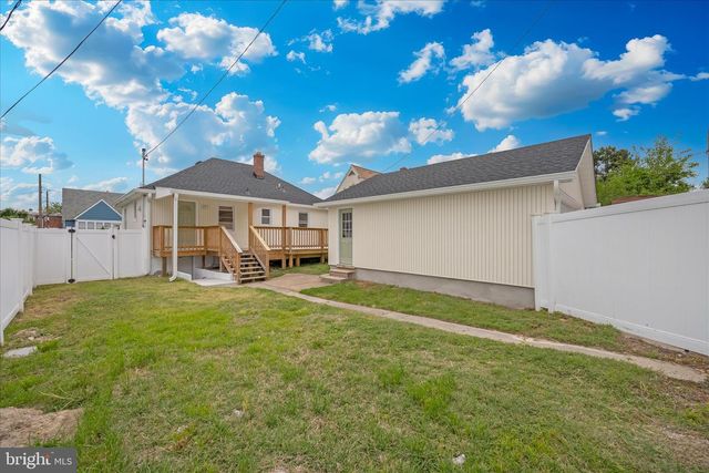 1925 QUEENSWAY, Baltimore, MD 21222