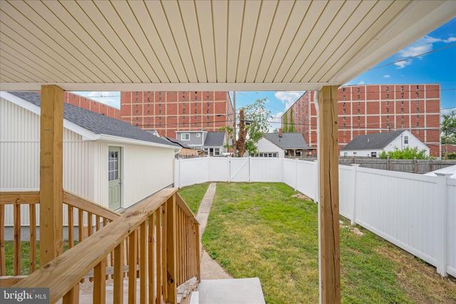 1925 QUEENSWAY, Baltimore, MD 21222