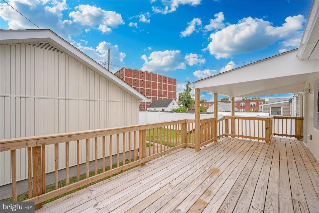 Image 40 of property listing at 1925 QUEENSWAY, Baltimore, MD 21222
