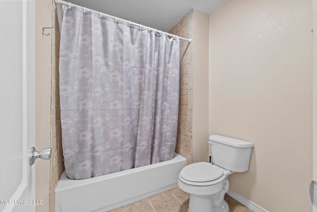 109 Fernwood Drive, Pass Christian, MS 39571