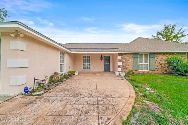 109 Fernwood Drive, Pass Christian, MS 39571