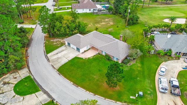 109 Fernwood Drive, Pass Christian, MS 39571