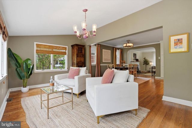 617 PADDOCK RD, Havertown, PA 19083