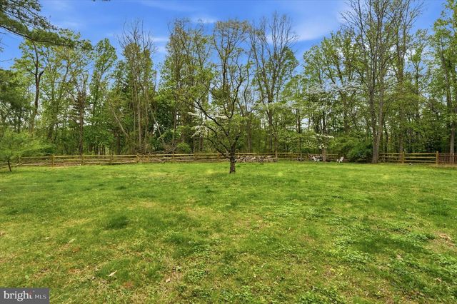 617 PADDOCK RD, Havertown, PA 19083