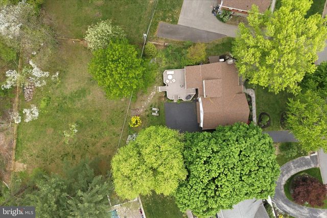617 PADDOCK RD, Havertown, PA 19083
