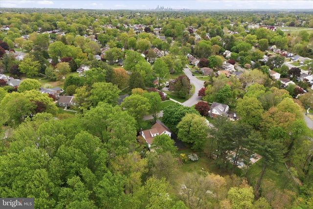 617 PADDOCK RD, Havertown, PA 19083
