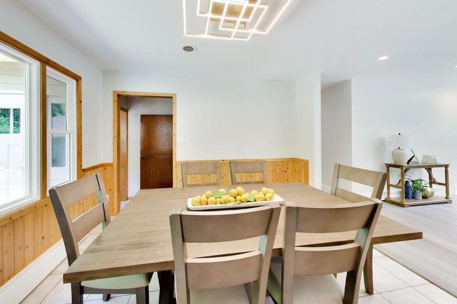 N1547 Wooddale DRIVE, Lake Geneva, WI 53147