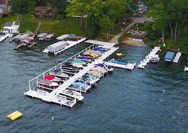 N1547 Wooddale DRIVE, Lake Geneva, WI 53147