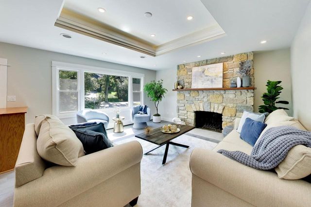 N1547 Wooddale DRIVE, Lake Geneva, WI 53147