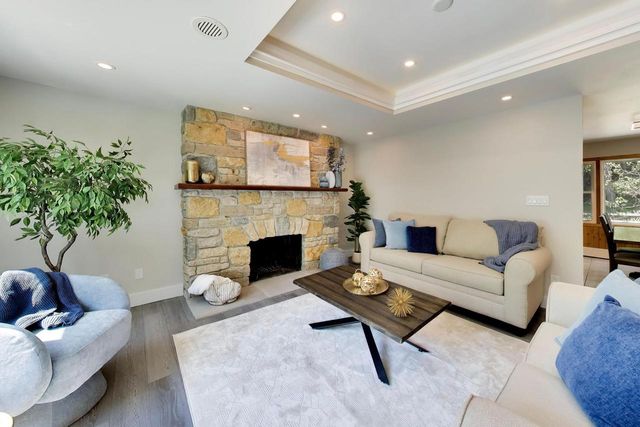 N1547 Wooddale DRIVE, Lake Geneva, WI 53147