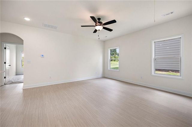109 Winston Way, Carrollton, GA 30117