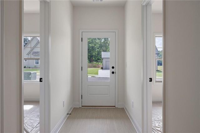 109 Winston Way, Carrollton, GA 30117