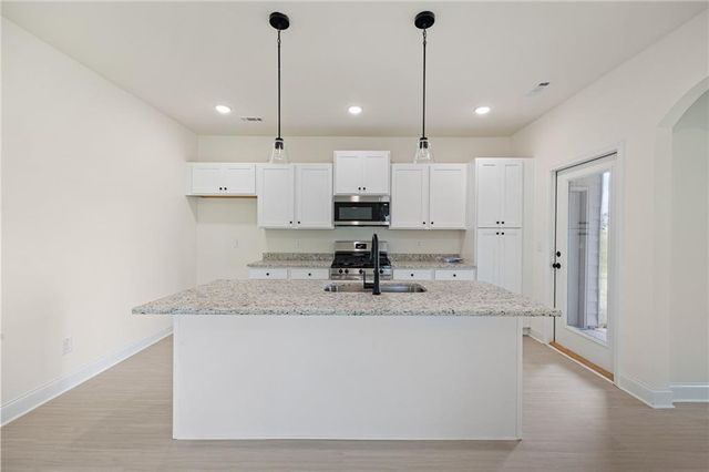 109 Winston Way, Carrollton, GA 30117