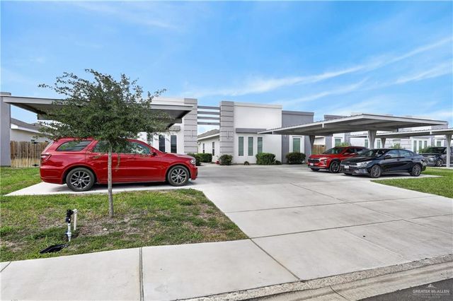 2915 W Driftwood Street, Edinburg, TX 78541