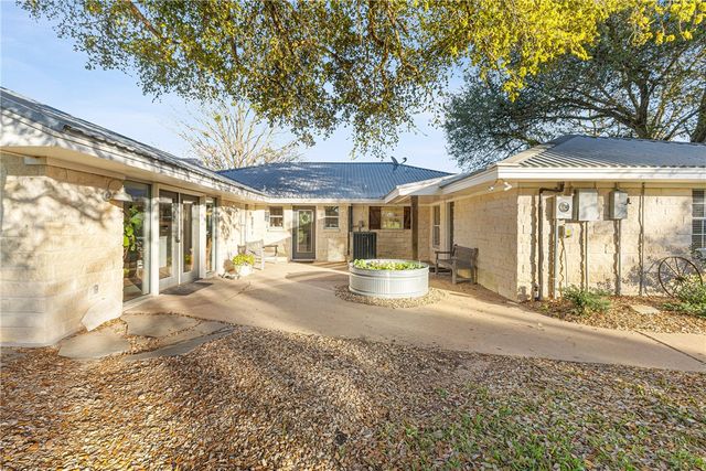 8787 Locke Road, Bryan, TX 77808