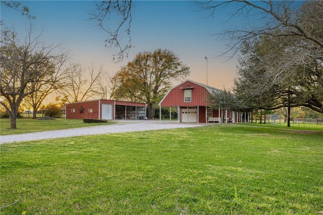 8787 Locke Road, Bryan, TX 77808