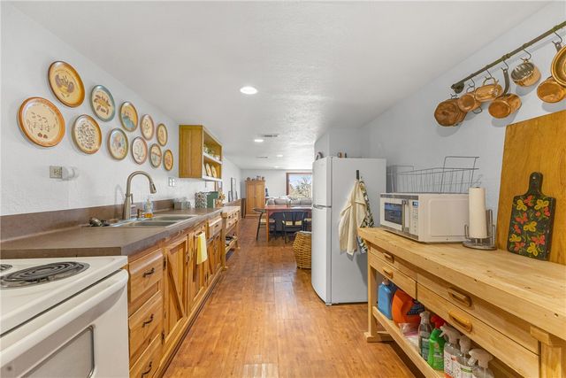 8787 Locke Road, Bryan, TX 77808