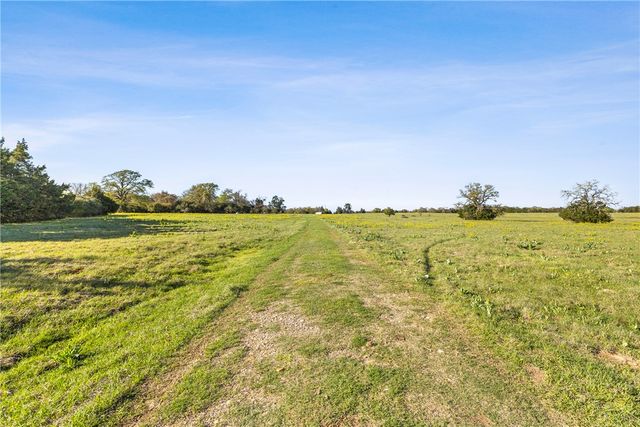 8787 Locke Road, Bryan, TX 77808