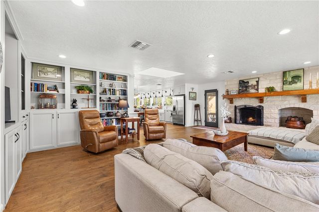 8787 Locke Road, Bryan, TX 77808