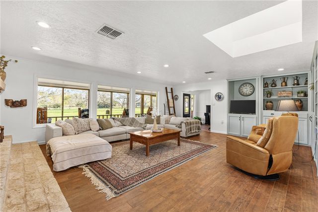 8787 Locke Road, Bryan, TX 77808