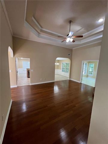 824 Georgian Point Drive, Lawrenceville, GA 30045