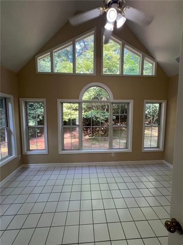 824 Georgian Point Drive, Lawrenceville, GA 30045