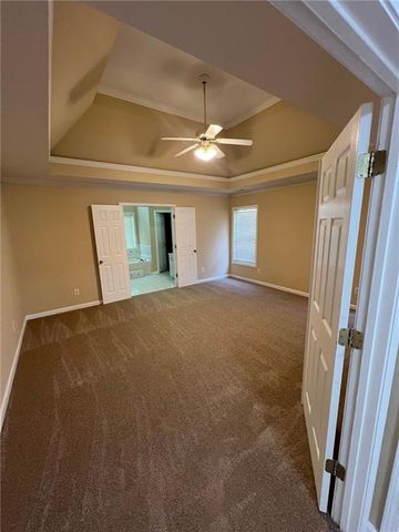824 Georgian Point Drive, Lawrenceville, GA 30045