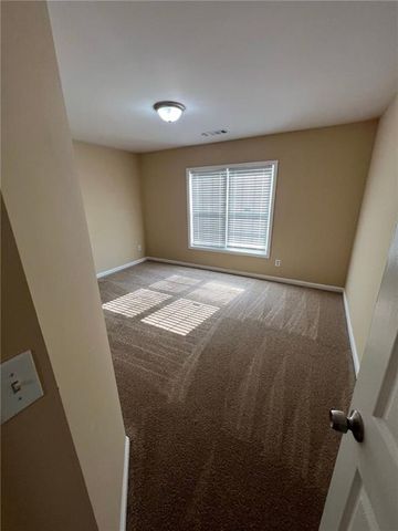 824 Georgian Point Drive, Lawrenceville, GA 30045
