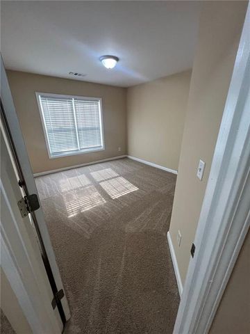 824 Georgian Point Drive, Lawrenceville, GA 30045