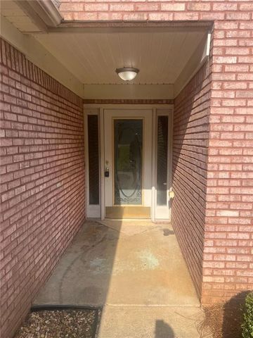 824 Georgian Point Drive, Lawrenceville, GA 30045