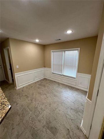 824 Georgian Point Drive, Lawrenceville, GA 30045