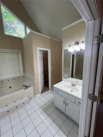 824 Georgian Point Drive, Lawrenceville, GA 30045